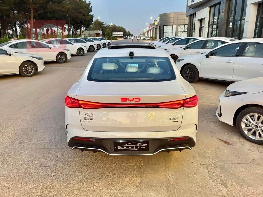 https://cdn.iqcars.io0747d4ad-8fa4-4ea3-8975-be89567fd2f2_4.jpg